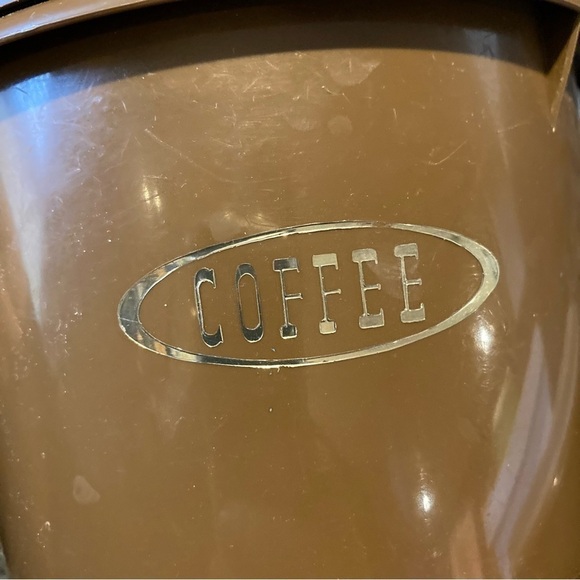 Vintage Tupperware Tea and Coffee Canisters - Picture 2 of 12